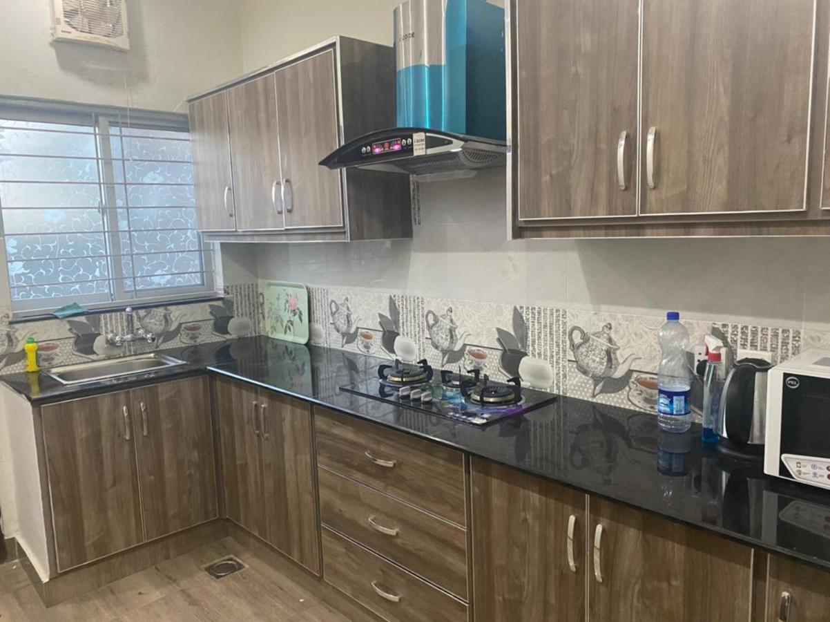 Grey Orchard Homestay - A Family Place لاهور المظهر الخارجي الصورة