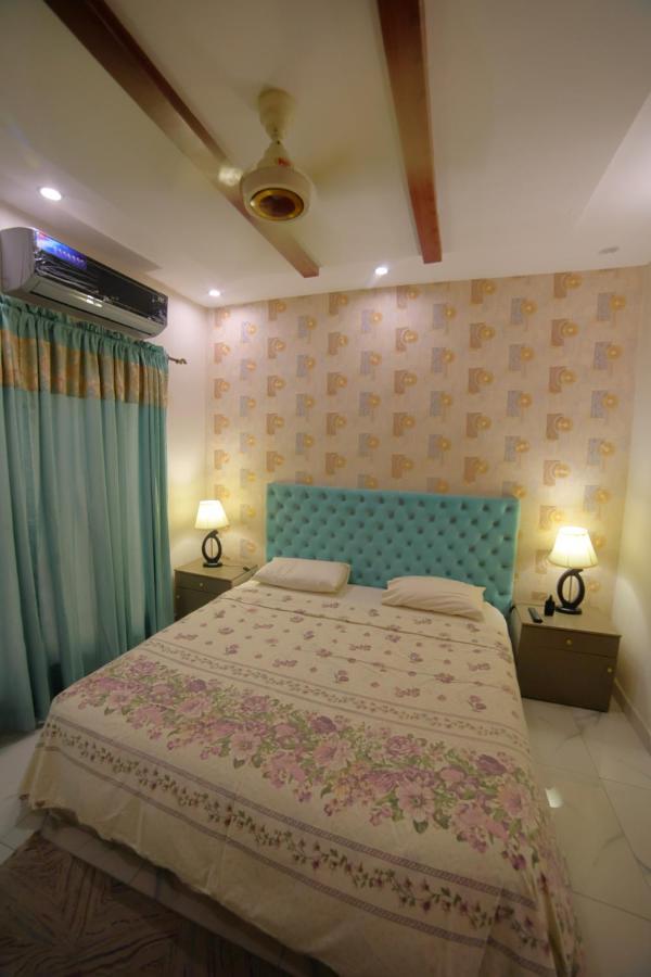 Grey Orchard Homestay - A Family Place لاهور المظهر الخارجي الصورة